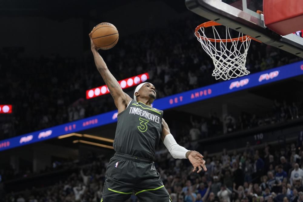 76人的场 76人的场